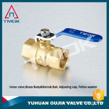 3/4 inch brass ball valve TK-207 with PTFE seated with forged Iron handle chrome plated with blue PVC cover in TMOK